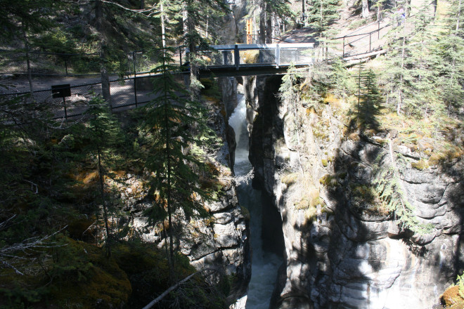 Maligne Canyon