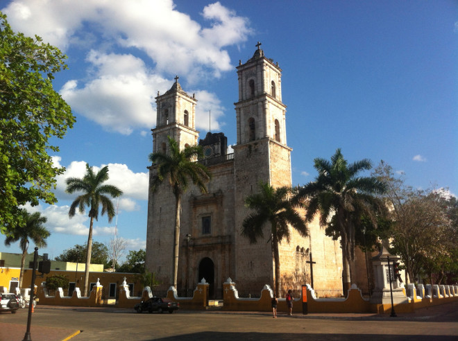 Church by the main square in the colonial town of Valladolid