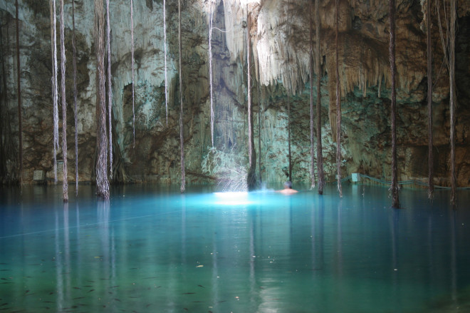 Swimmer - Xquequen cenote, Yucatán